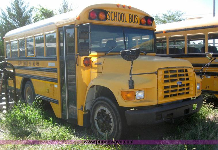 image for item 7720 1995 Ford B800 35 passenger school bus