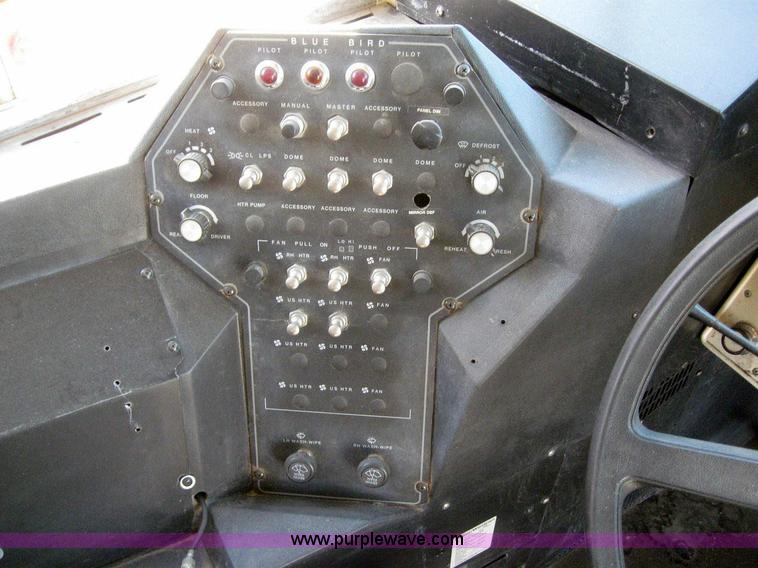 image for item 7720 1995 Ford B800 35 passenger school bus