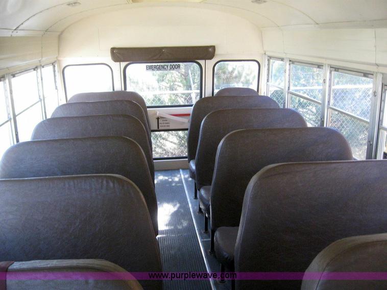 image for item 7720 1995 Ford B800 35 passenger school bus