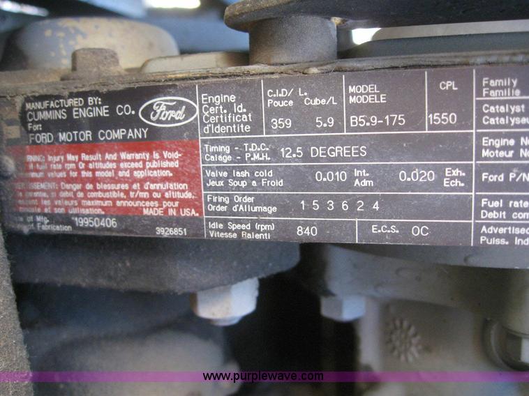 image for item 7720 1995 Ford B800 35 passenger school bus