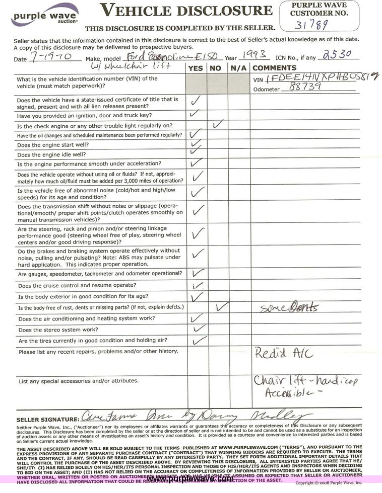 image for item 2530 1993 Ford Econoline E150 van with wheelchair lift