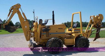 image for item 1000 1999 Vermeer V8550A vibratory plow