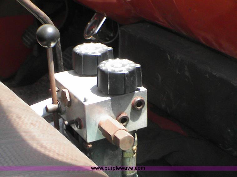 image for item 1003 1973 GMC 6000 truck