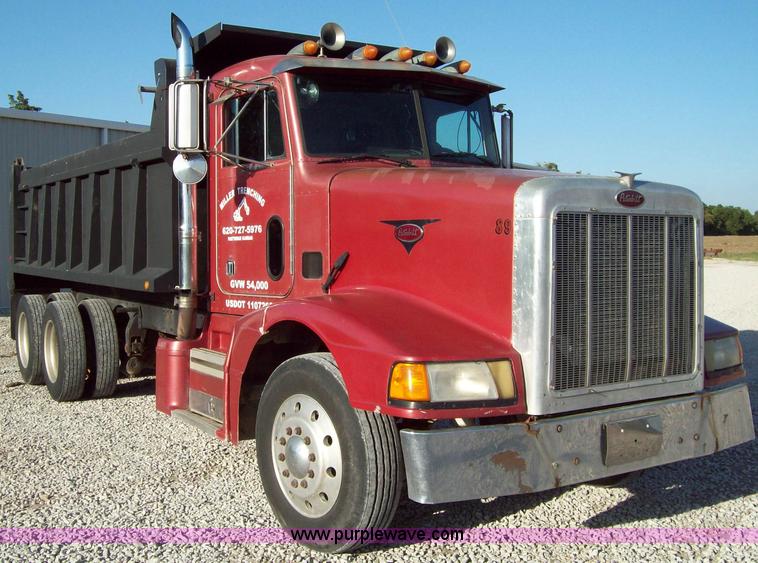 image for item 1007 1989 Peterbilt Conventional 377 dump truck
