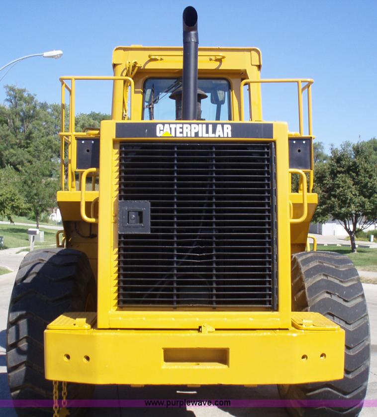 image for item 1750 1982 Caterpillar 966D wheel loader
