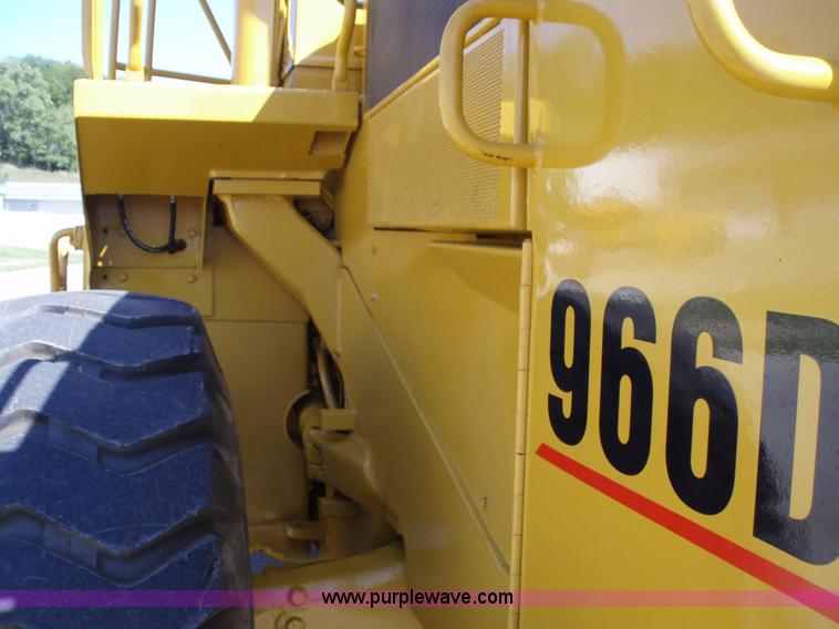 image for item 1750 1982 Caterpillar 966D wheel loader