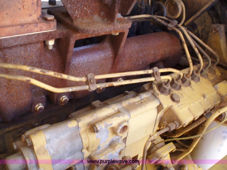 image for item 1750 1982 Caterpillar 966D wheel loader