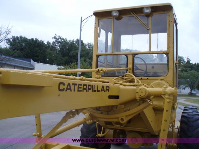 image for item 1751 1969 Caterpillar 120 motor grader