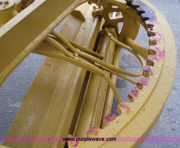 image for item 1751 1969 Caterpillar 120 motor grader