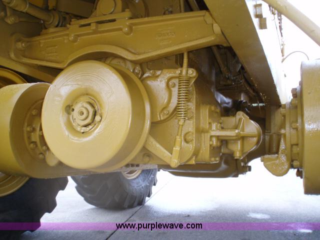 image for item 1751 1969 Caterpillar 120 motor grader