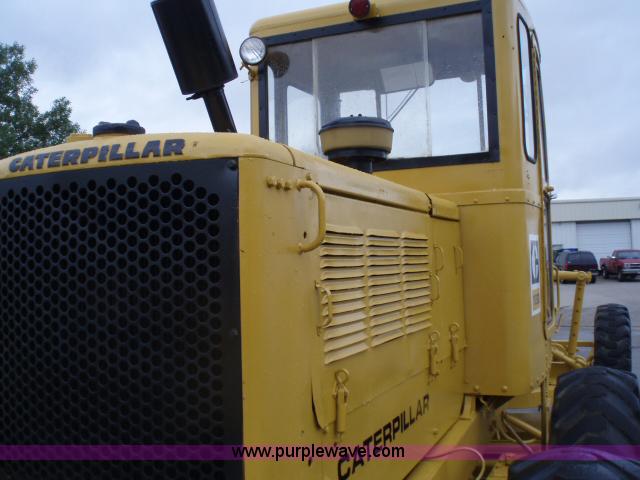 image for item 1751 1969 Caterpillar 120 motor grader