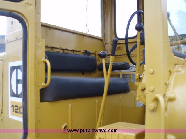 image for item 1751 1969 Caterpillar 120 motor grader