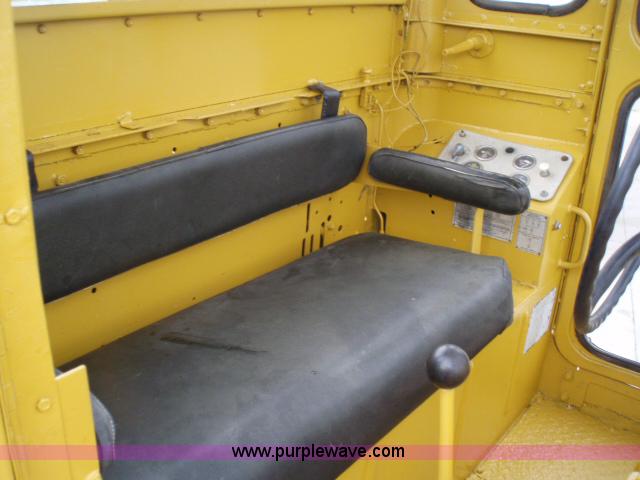 image for item 1751 1969 Caterpillar 120 motor grader