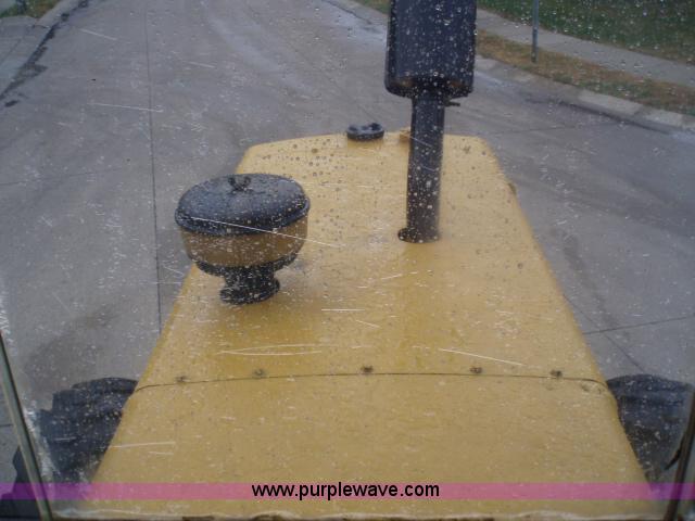 image for item 1751 1969 Caterpillar 120 motor grader