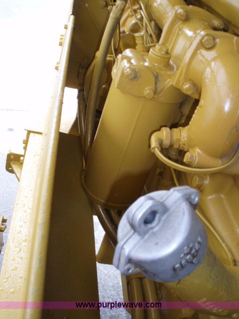 image for item 1751 1969 Caterpillar 120 motor grader