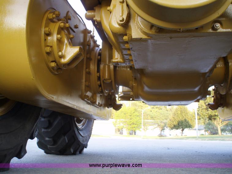 image for item 1752 1969 Caterpillar 14E motor grader