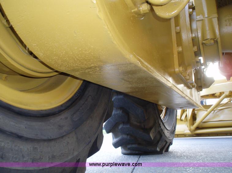 image for item 1752 1969 Caterpillar 14E motor grader