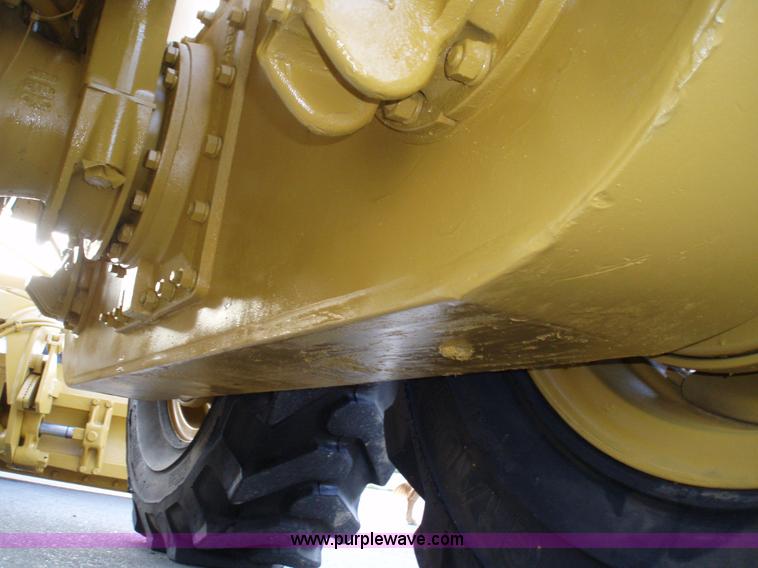 image for item 1752 1969 Caterpillar 14E motor grader