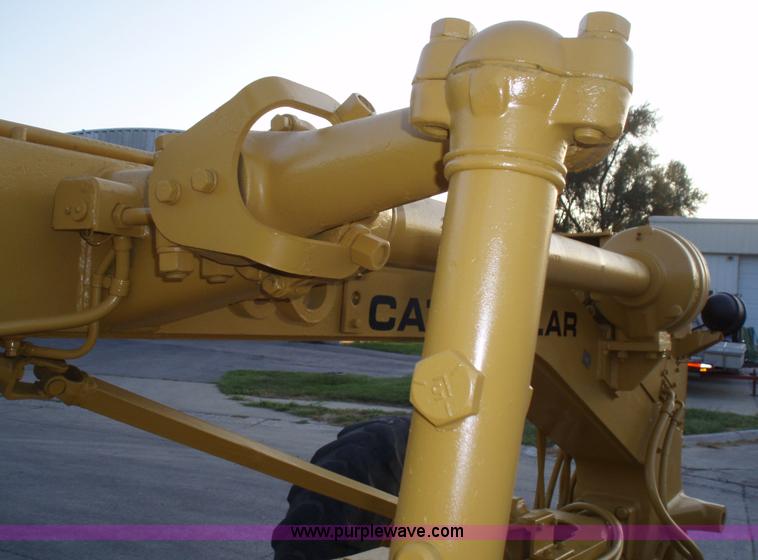 image for item 1752 1969 Caterpillar 14E motor grader