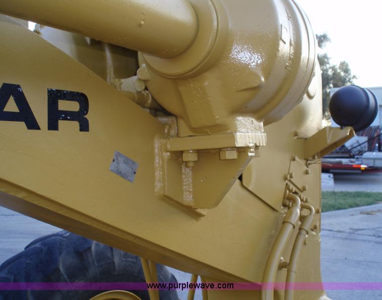 image for item 1752 1969 Caterpillar 14E motor grader