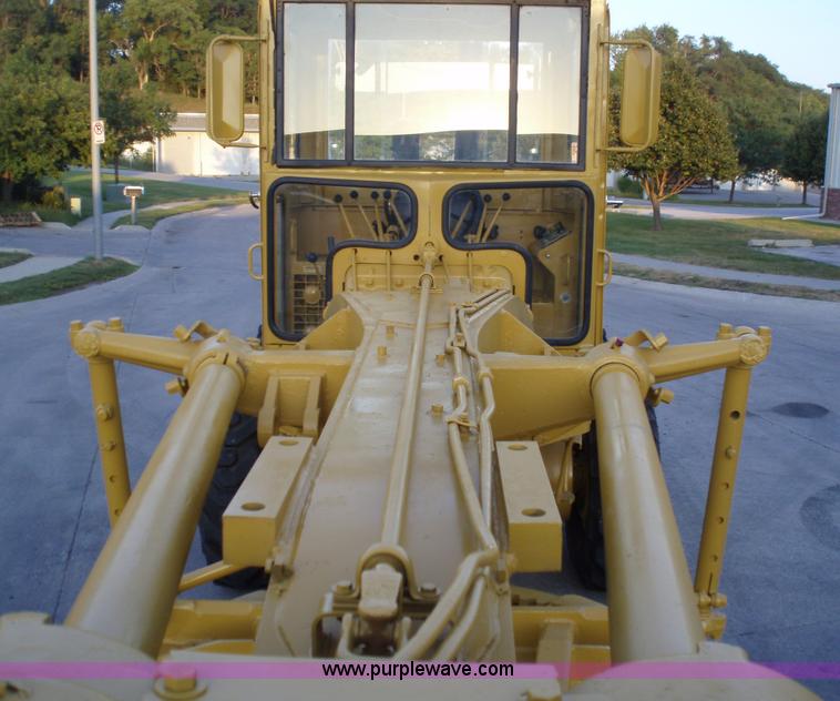 image for item 1752 1969 Caterpillar 14E motor grader