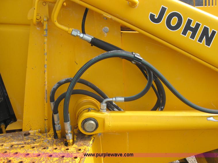 image for item 2045 1992 John Deere 310D back hoe