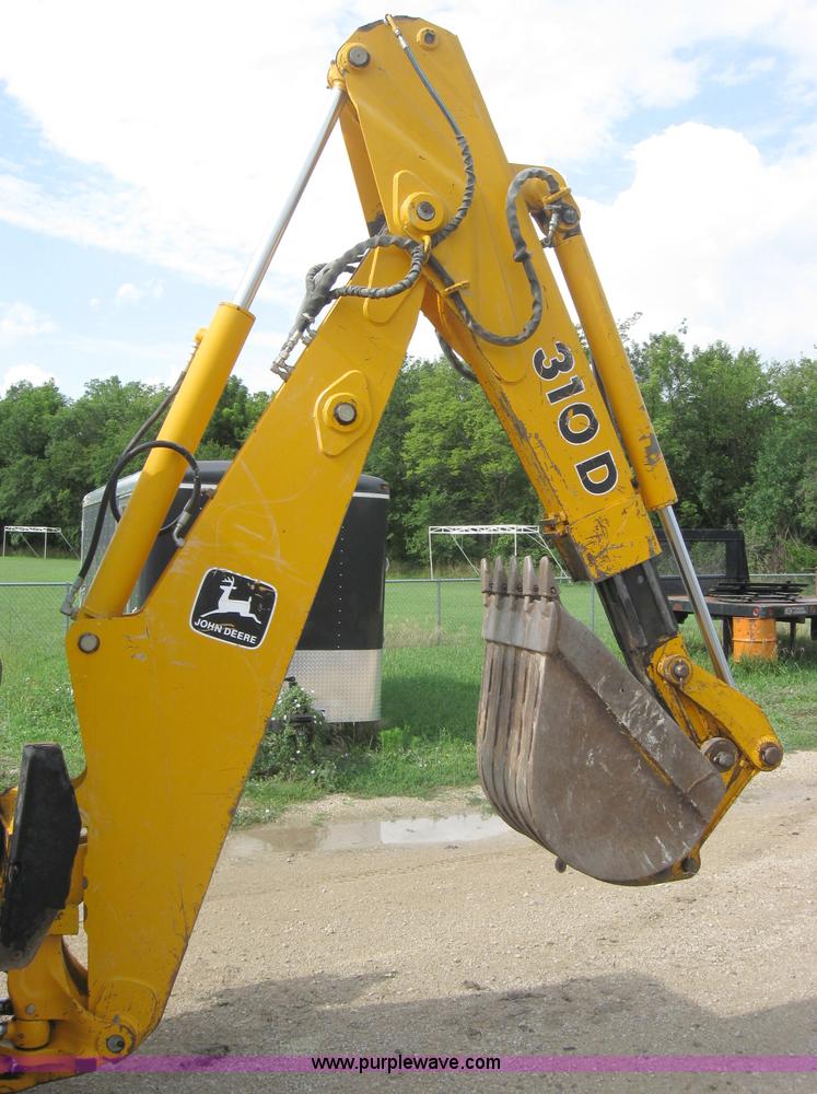 image for item 2045 1992 John Deere 310D back hoe