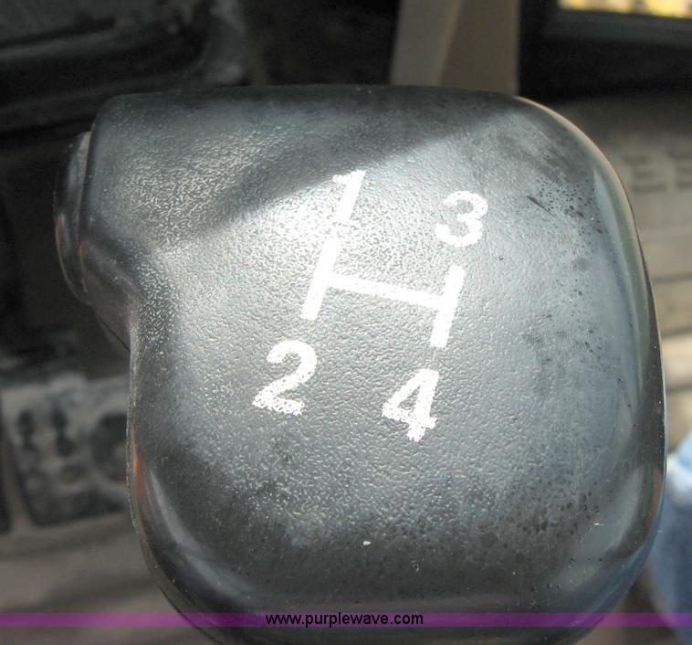 image for item 2045 1992 John Deere 310D back hoe