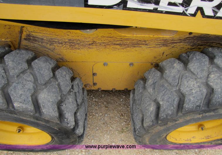 image for item 2311 2005 John Deere 320 skid steer