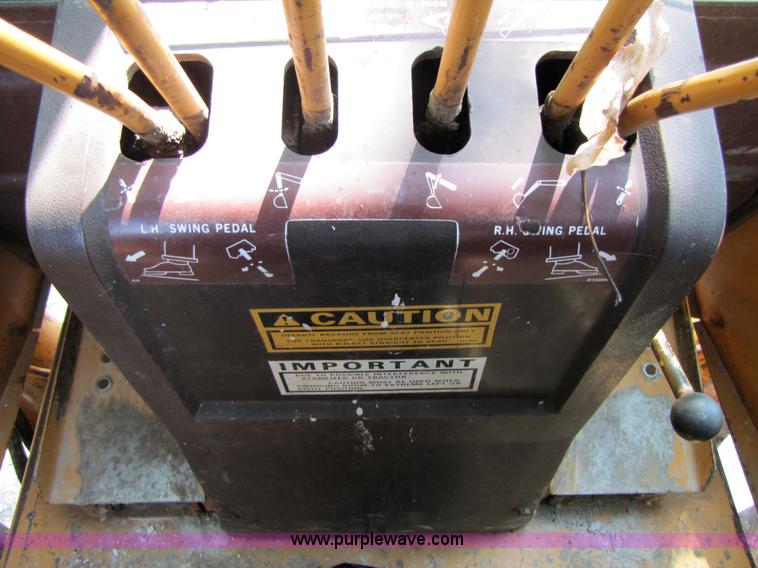 image for item 3034 Case 580E loader backhoe