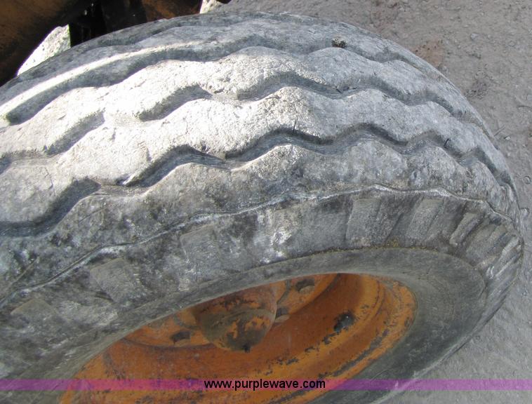 image for item 3034 Case 580E loader backhoe