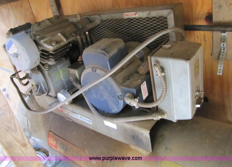 image for item 3039 Ingersoll Rand 242-5D3 air compressor