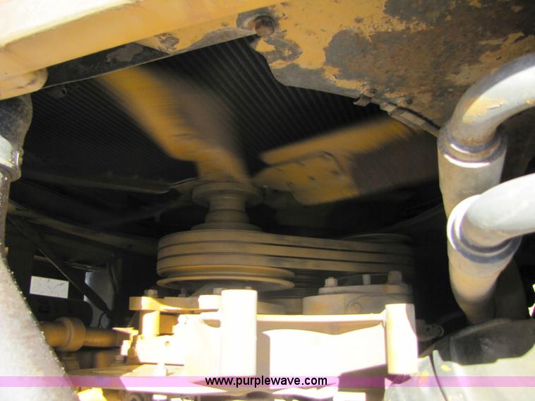 image for item 3056 1991 Caterpillar D400D 6x6 dump truck