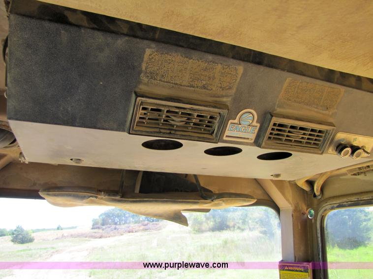 image for item 3057 1991 Caterpillar D400 6x6 dump truck