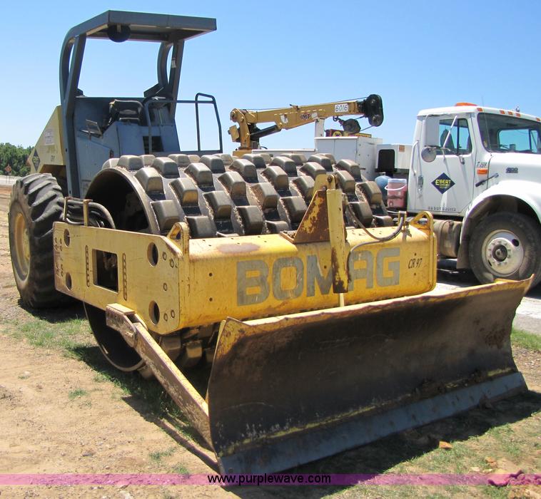 image for item 3058 Bomag BW213PDB-3 vibratory roller compactor