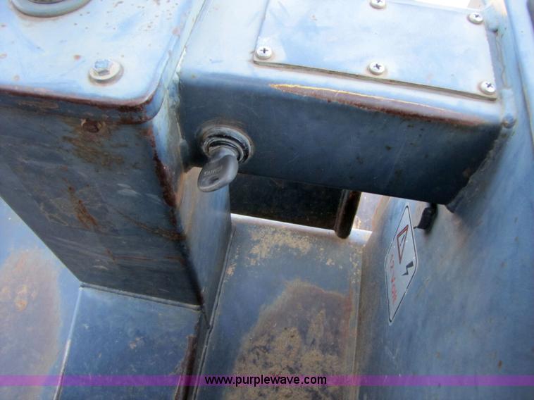 image for item 3058 Bomag BW213PDB-3 vibratory roller compactor