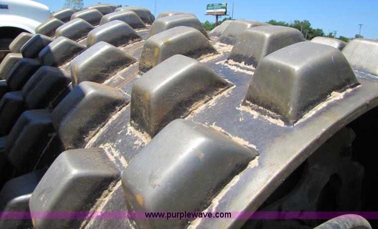 image for item 3058 Bomag BW213PDB-3 vibratory roller compactor