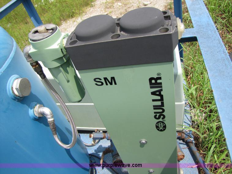image for item 3061 2003 Sullair EX-6 skid mounted air compressor