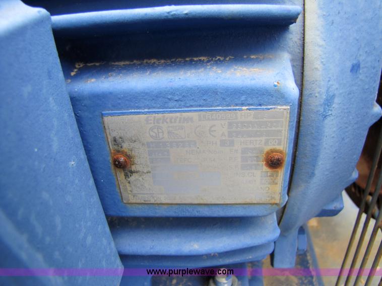 image for item 3062 Industrial air compressor on skid