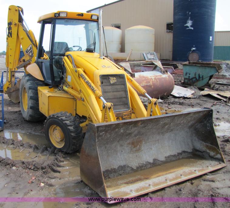 image for item 3064 JCB 214E backhoe