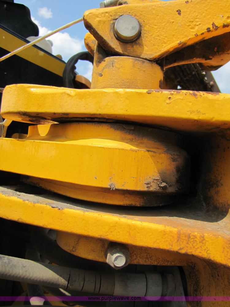 image for item 3064 JCB 214E backhoe