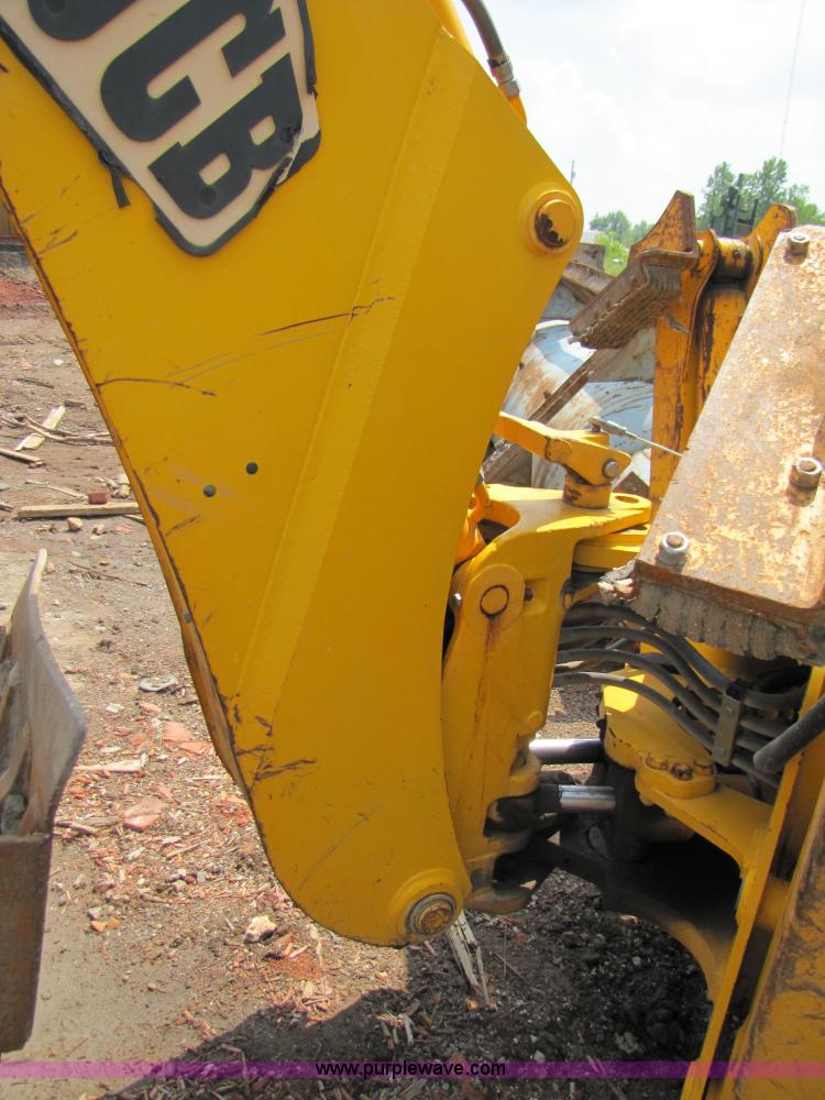 image for item 3064 JCB 214E backhoe