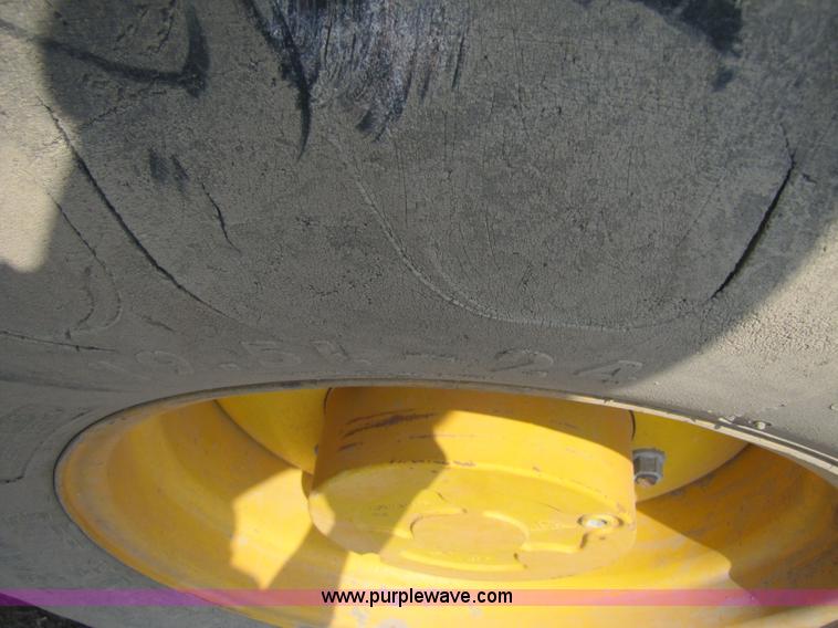 image for item 3064 JCB 214E backhoe