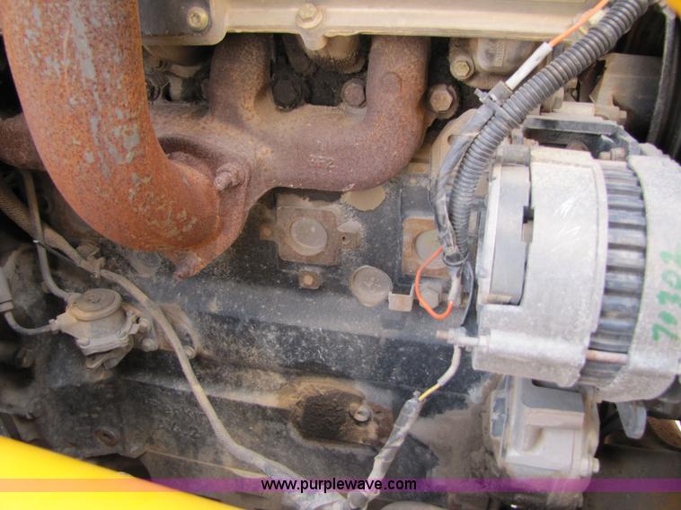 image for item 3064 JCB 214E backhoe