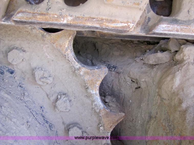 image for item 3574 1999 JCB JS200L excavator