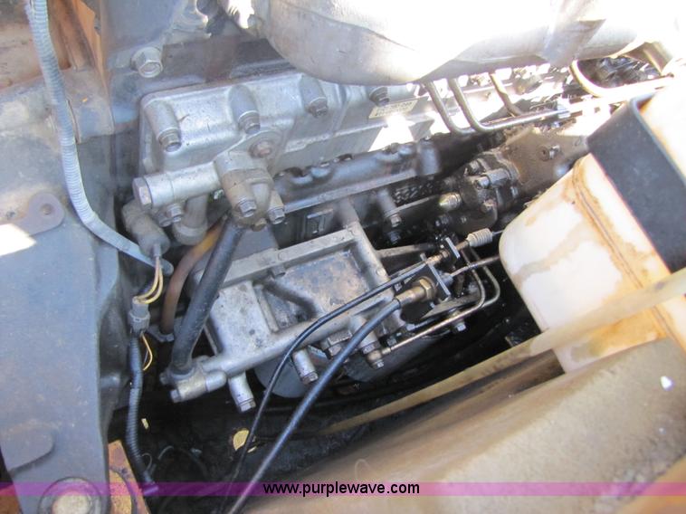 image for item 3574 1999 JCB JS200L excavator