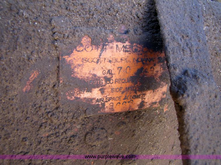 image for item 3577 1969 10-ton Army Truck 6x6 dump truck