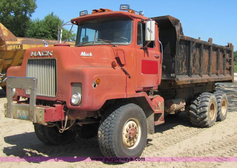 image for item 3578 1973 Mack 6x6 dump truck