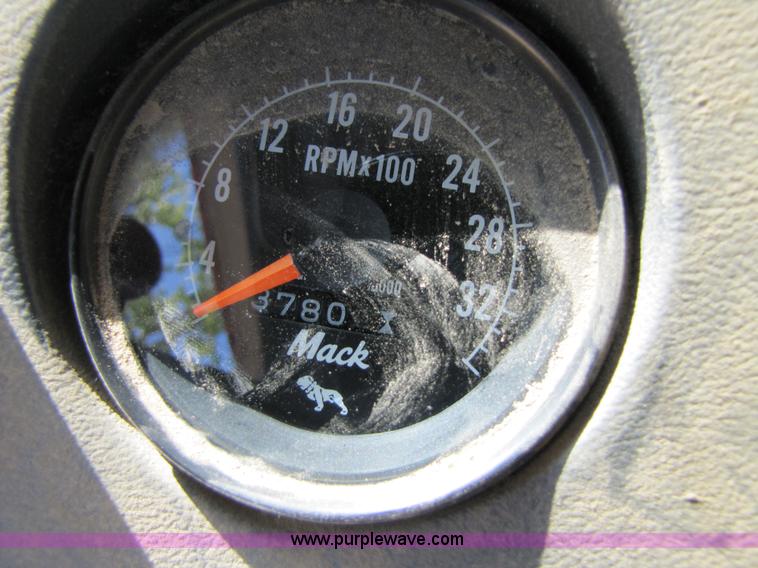 image for item 3578 1973 Mack 6x6 dump truck