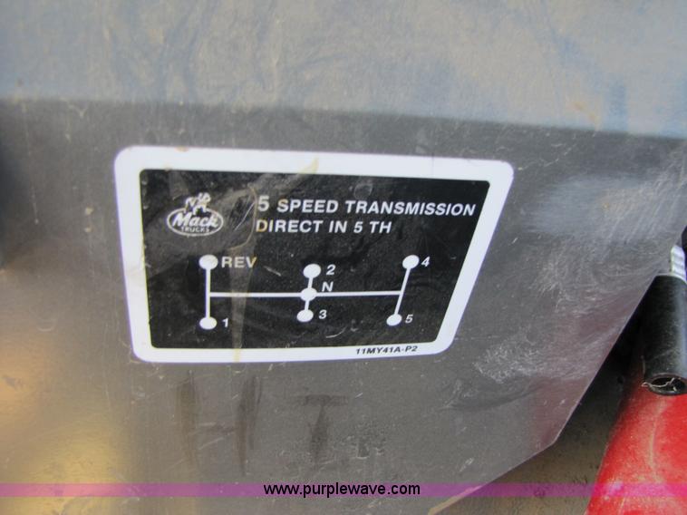 image for item 3578 1973 Mack 6x6 dump truck